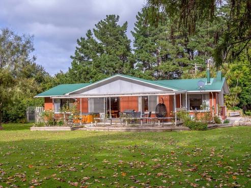 197 Underhill Road, Featherston