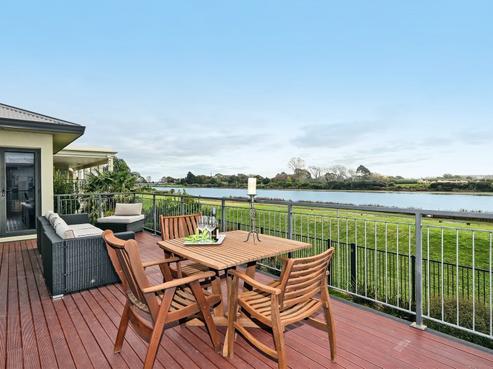 103 Ferry Road, Clive