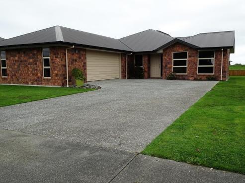 25 Ashley Drive, Paroa