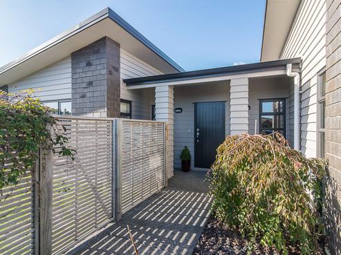1 Caterer Lane, Paraparaumu