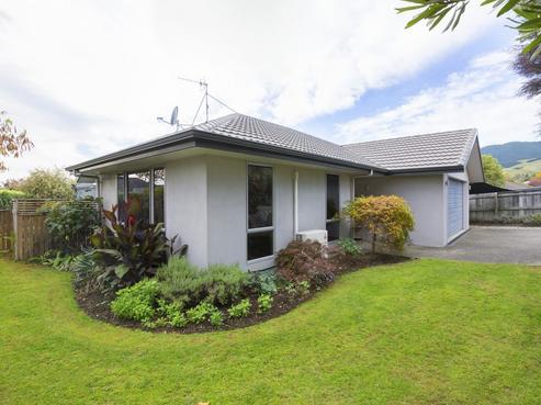4 Lobank Place, Richmond