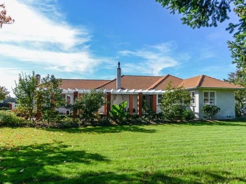 220 Havelock Road, Akina