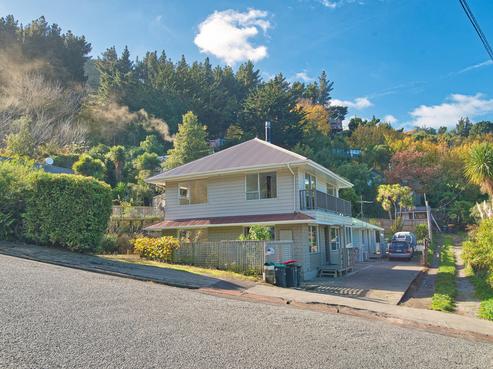 1/26 Voelas Road, Lyttelton