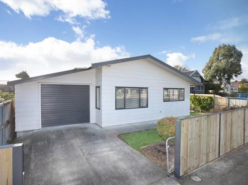 2A Sandilands Street, Feilding