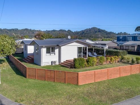 107 Bell Street, Whangamata