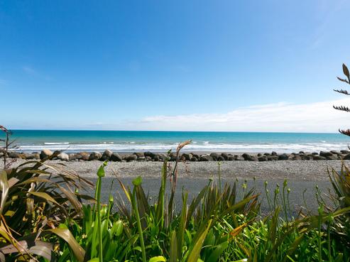 33 Onaero Beach Road, Onaero