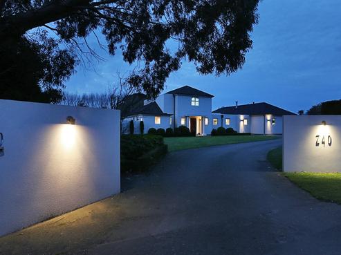 240 Bainfield Road, Waikiwi