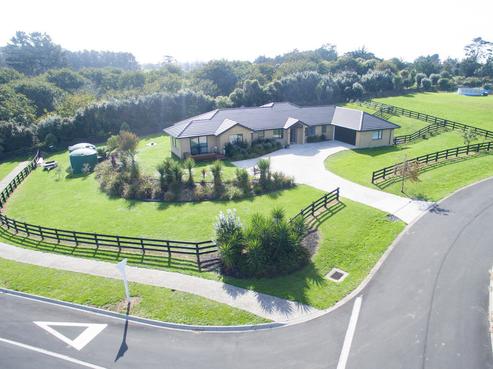 10 Capriole Crescent, Kingseat