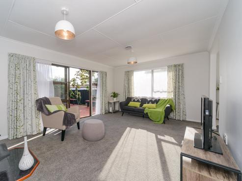3 Apollo Parade, Milson