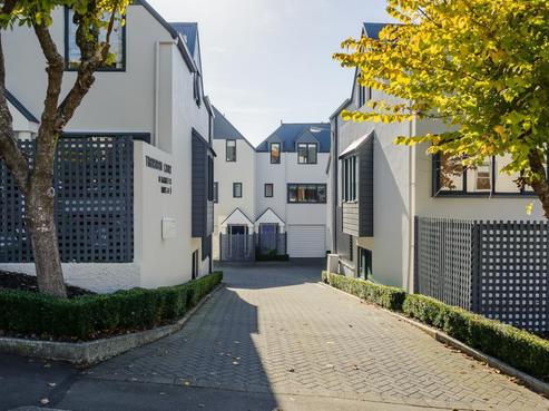 5/14 Harriett Street, Thorndon