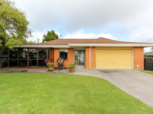 10 Argyle Place, Highlands Park