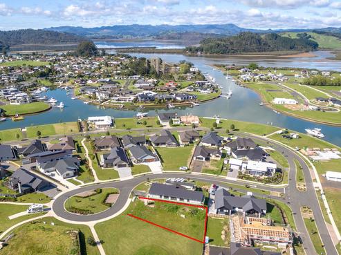 5 Topping Place, Whitianga