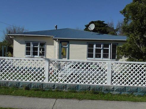 8 Birdwood Street, Featherston
