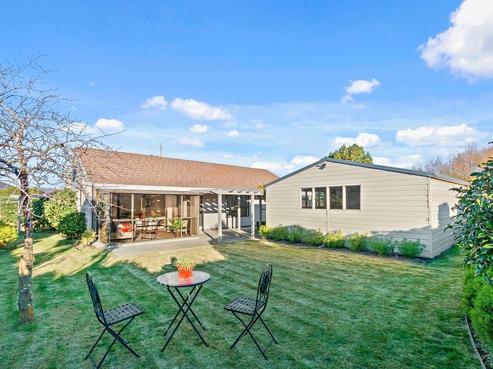 40 Millstream Drive, Lincoln
