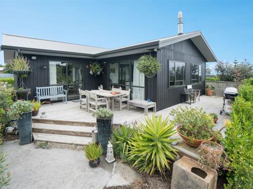 2 Kauae Street, Manaia