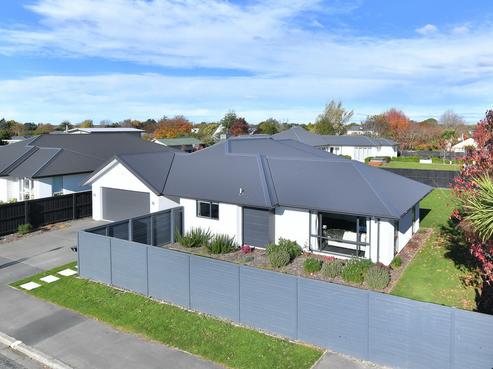25 Woodend Road, Woodend