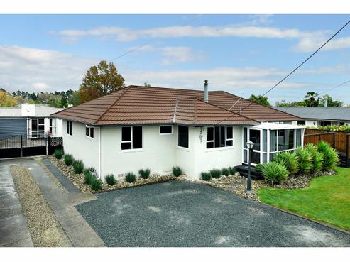 66 Bateup Road, Richmond