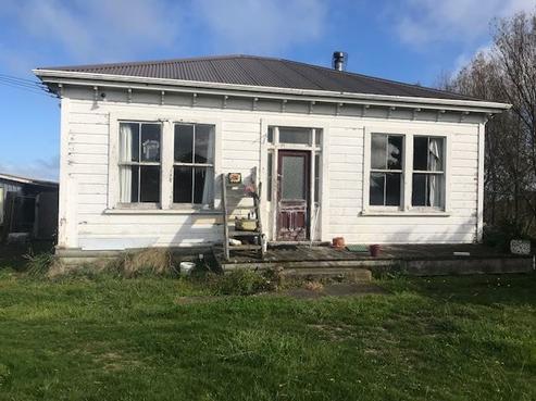 1805 South Road, Manaia