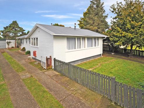 39 Halberg Crescent, Chartwell