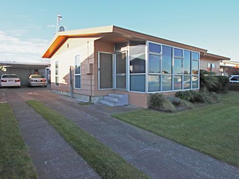 30 Robinson Crescent, Tamatea