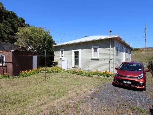 92 South Road, The Glen