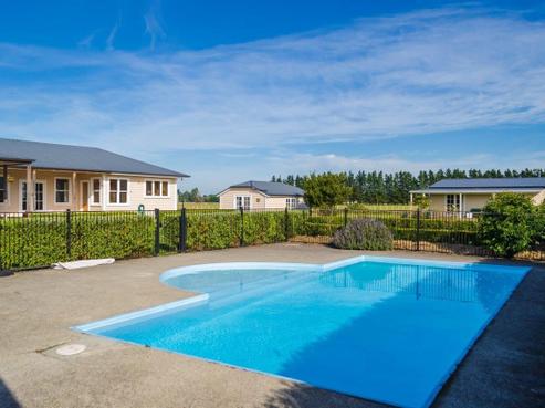 1899A State Highway 2, Featherston