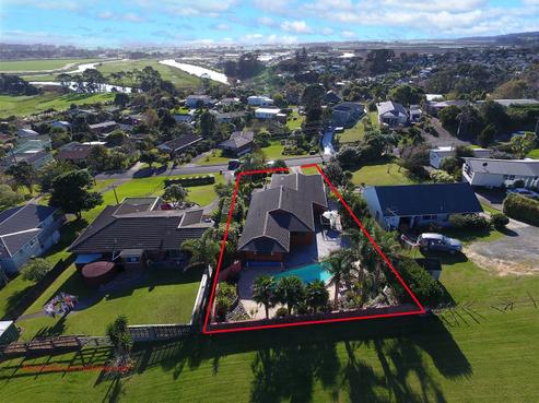 28 Hand Road, Helensville