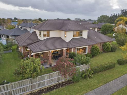 23 Haswell Place, Huntington