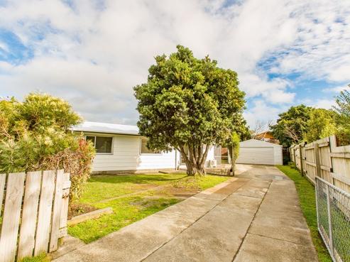 416 Mazengarb Road, Paraparaumu