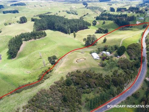 73 Mangaone Road, Halcombe
