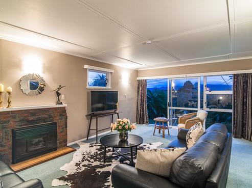 8 Frederick Street, Paraparaumu Beach