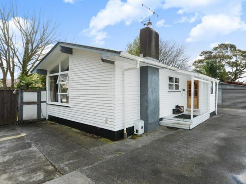 38 Joanna Place, Deanwell