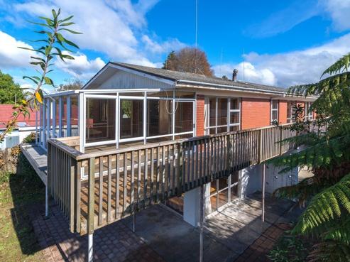 103 Koutu Road, Kawaha Point