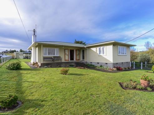 19 Eagle Street, Waipawa