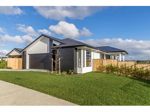 13 Boocock Crescent, Orewa