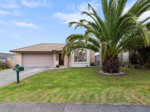 74 Riverton Drive, Randwick Park