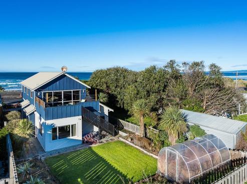 1072 Brighton Road, Brighton