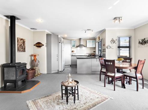 83 Isabella Drive, Pukekohe
