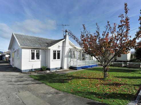 16 Ranui Road, Stoke
