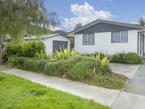 9A Gemstone Drive, Birchville