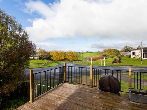 1 Oxford Street, Tirau