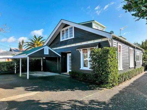 95A West End Road, Westmere