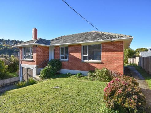 12 Charters Street, Glenross
