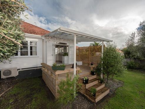 11 Fergusson Street, Hamilton East