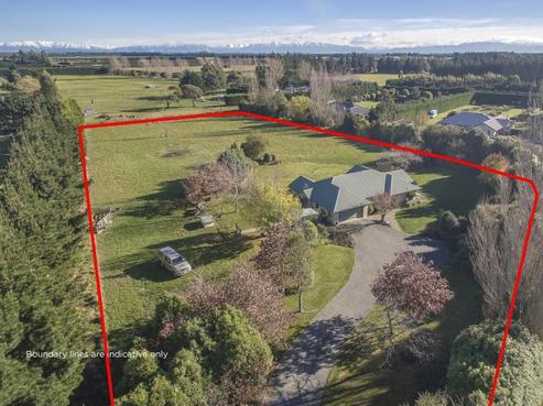 15 Faith Place, West Melton
