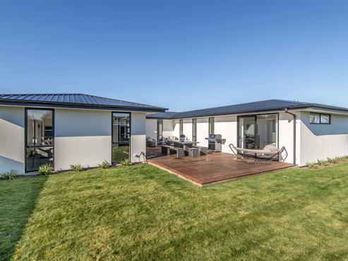 88 Liffey Springs Drive, Lincoln