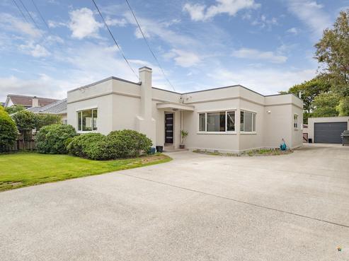 4 Hathaway Avenue, Boulcott