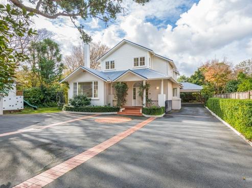 115 Woburn Road, Woburn