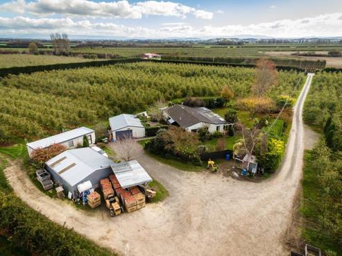 63 Farndon Road, Clive