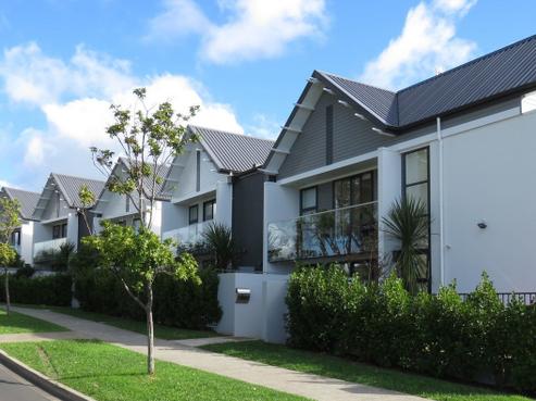 8A Blake Greens, Silverdale